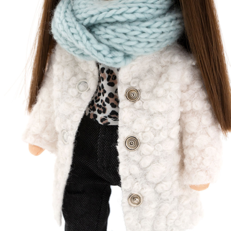 Кукла Sophie в белой шубке Orange Toys, серия Европейская зима